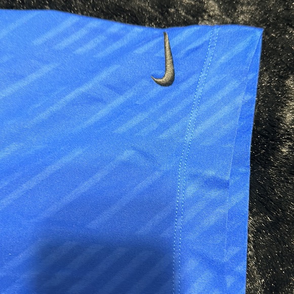 Dri-Fit Nike Golf Tour Performance Polo - Picture 3 of 3